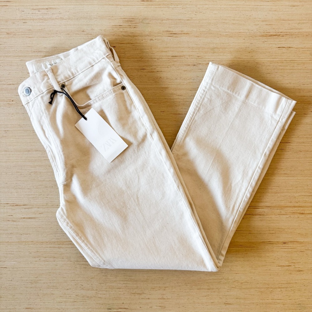 Zara Off-White High Rise Bootcut Cropped Slim Fit Jeans Size‎ 8
